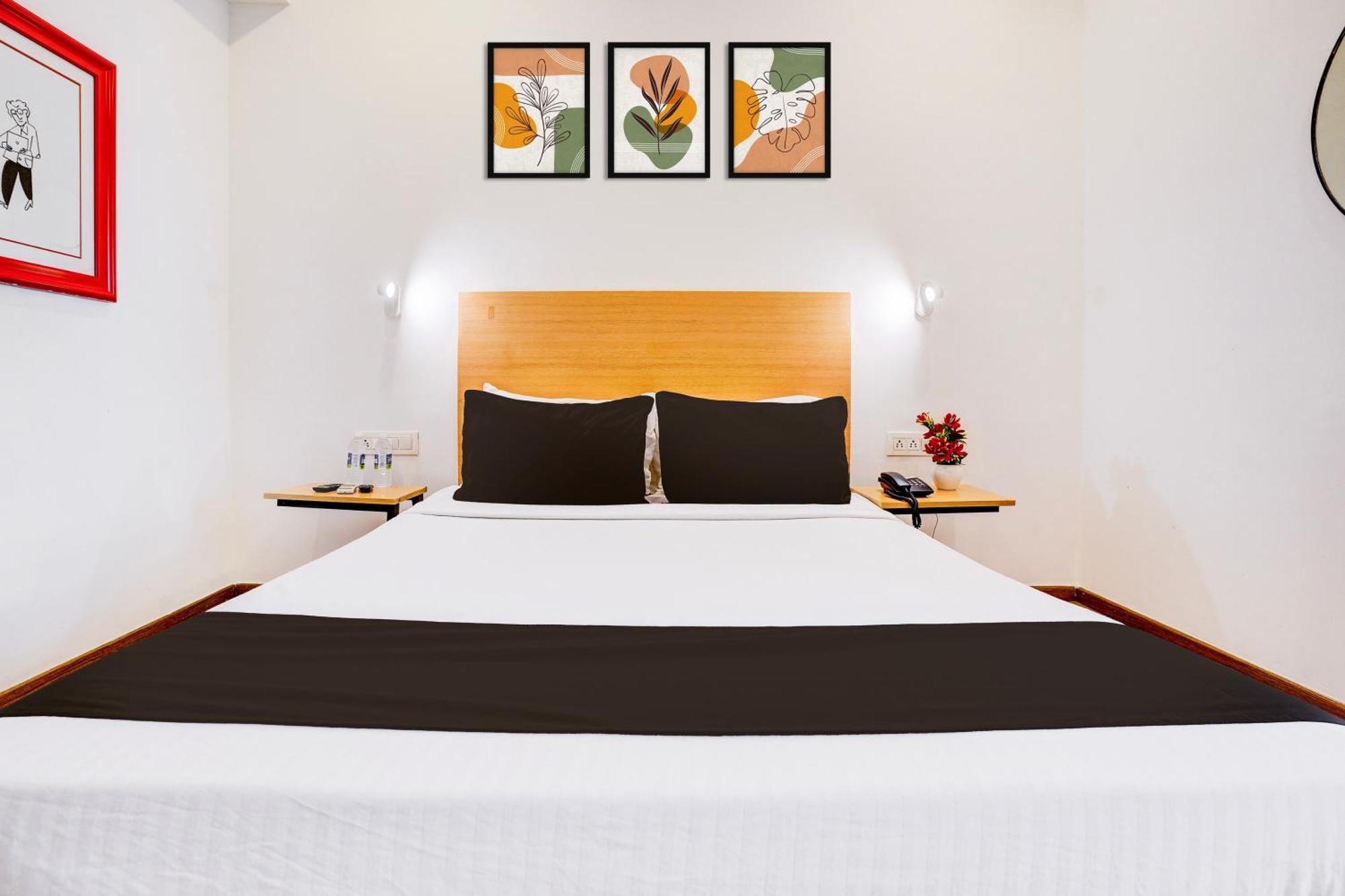 Super Townhouse Khar The Unicontinental Hotel Bombay Eksteriør billede